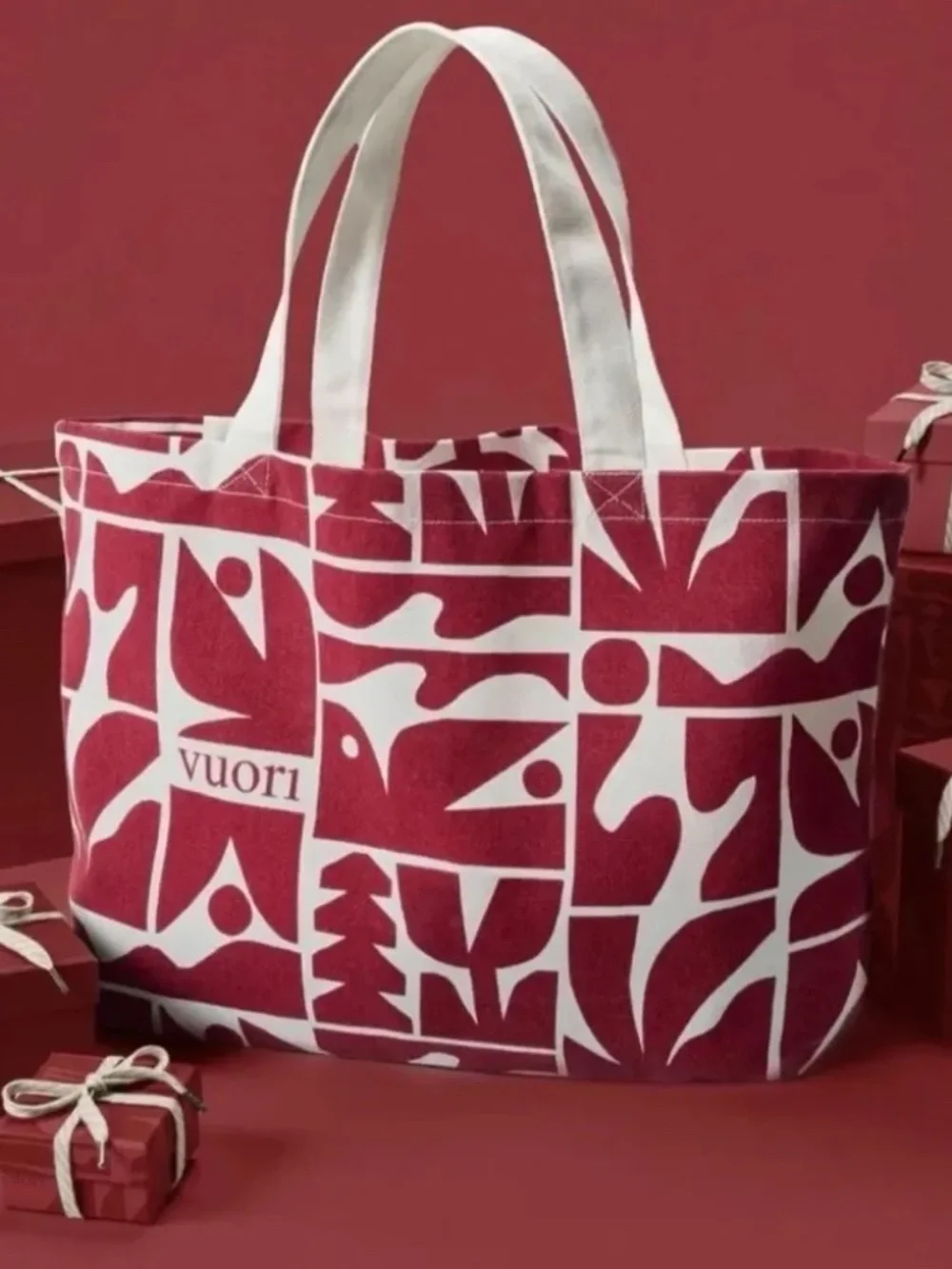 Vuori Red White Abstract/Geometric  Print LARGE Canvas Tote - Picture 2 of 4